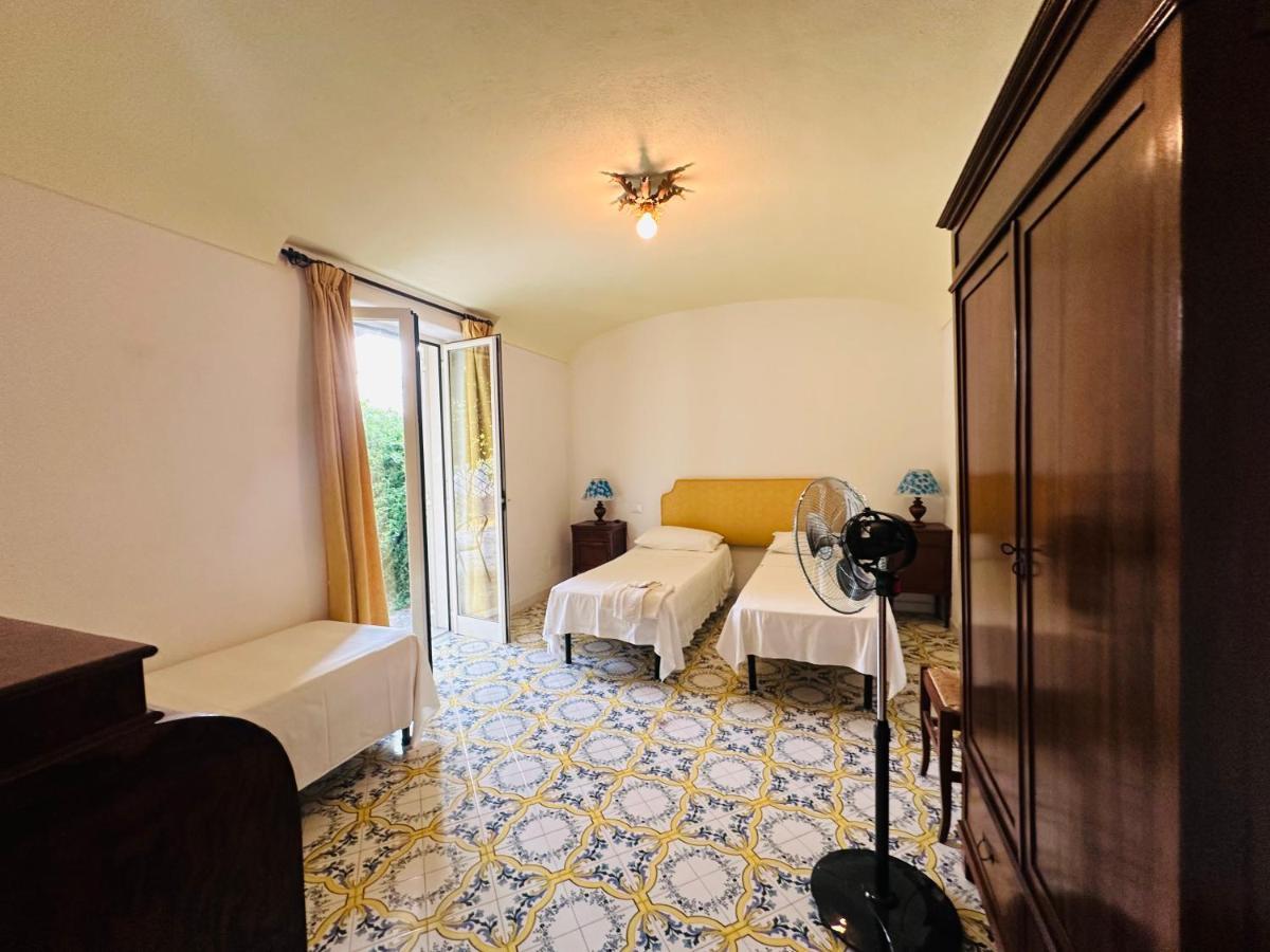 Il Vitigno Di Dioniso Hotel Forio  Bagian luar foto